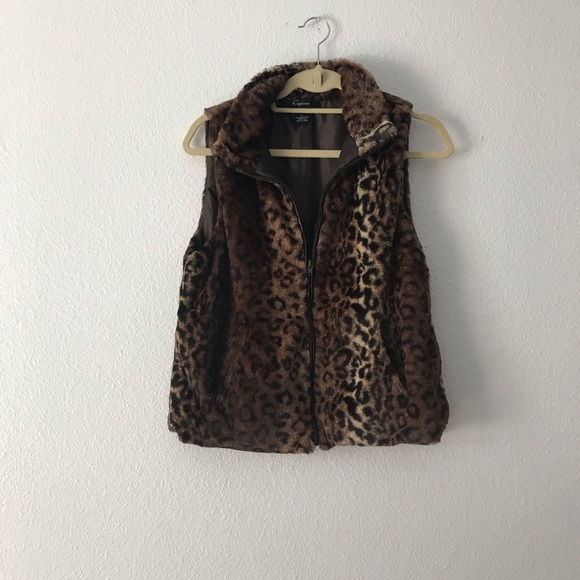 Cejon Jackets & Blazers - Cejon Women’s Small Vest Cheetah Print Faux Fur